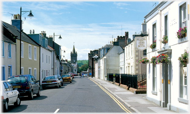 Selkirk Arms and High Street.