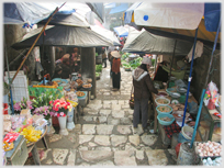 Market around steps in Sa Pa.