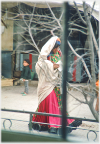 Qashqai woman.