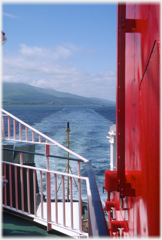 Boat with wake and Barra.