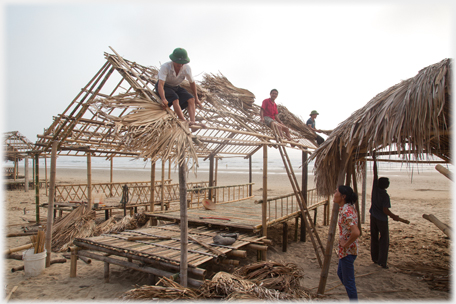 Thatching cafe