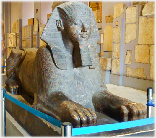 Hatshepsut as sphinx.