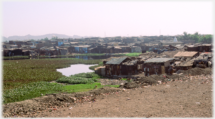 General view of Chambur.