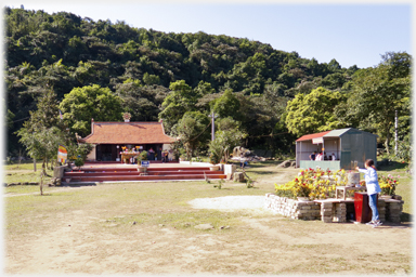 Area in front of Ha pagoda.