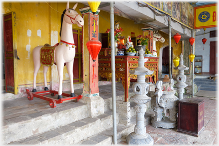 Right inner wall of the pagoda courtyard.