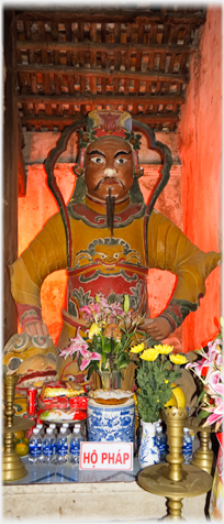 One of the Guardian gods in a side shrine.