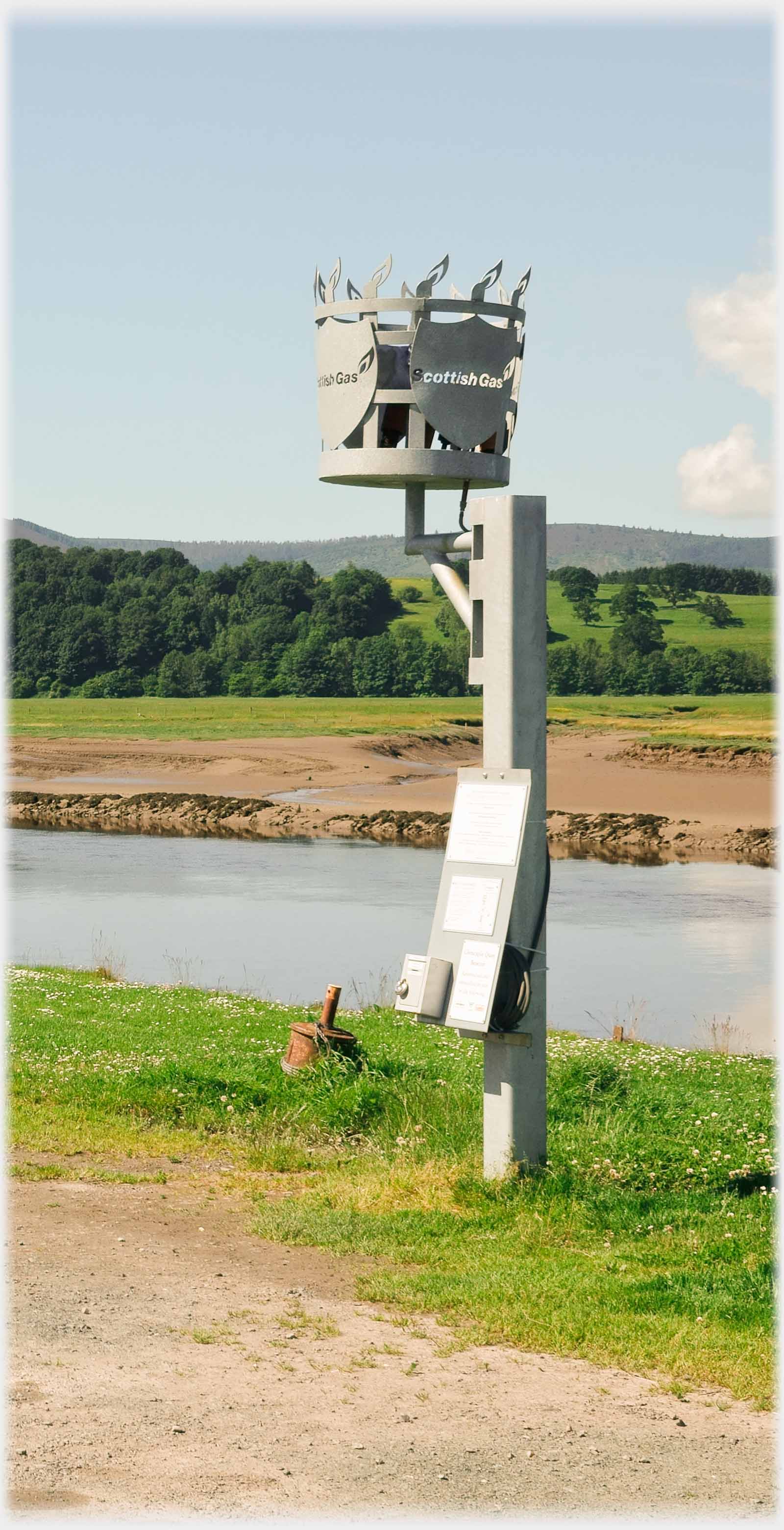 Post with brazier on top.