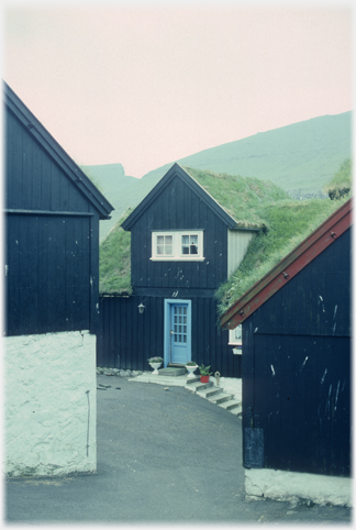 A street in Bour.