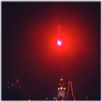 Bright red pointed light above North British Hotel.