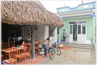 The finished thatched cafe.