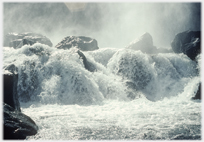 Spray at Thingvellir.