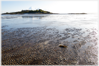 Tide out at Ardwall Island.