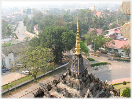 Roof of Patuxai side turret.