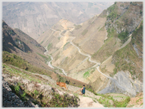 The south end of the Ma Pi Leng pass.