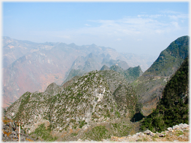 Karsts on the high plateau.