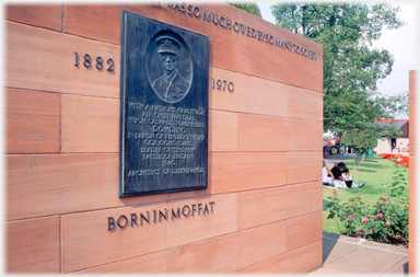 Dowding Memorial.