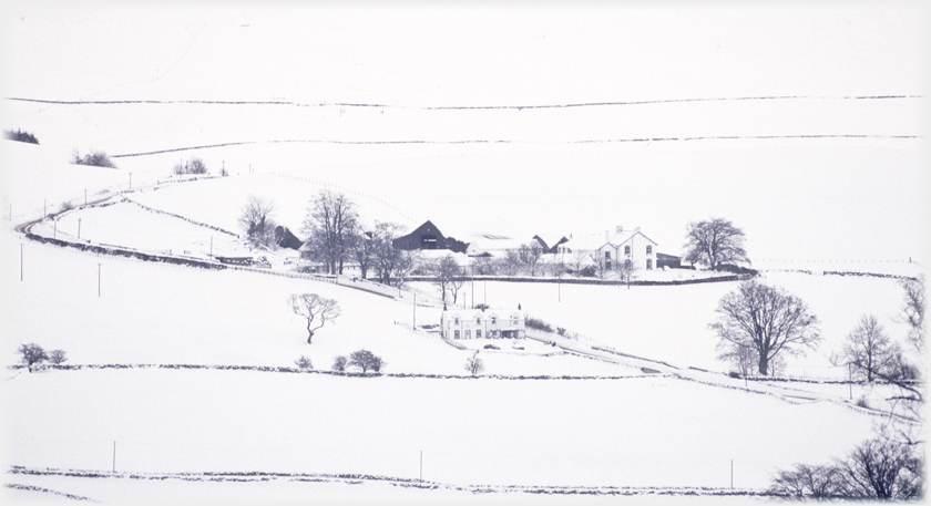 Snow on Hunterheck Farm and Cottages.