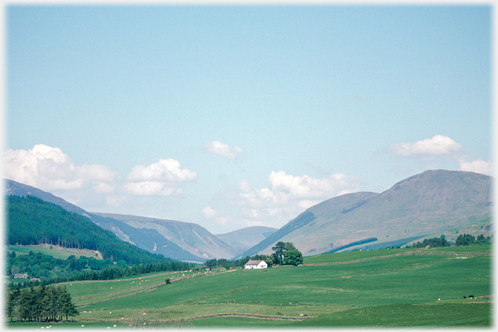 Craigbeack cottage and Moffat Water.