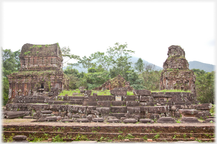 Temples near the entrance.