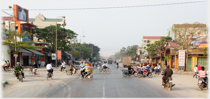 The AH1 in Tinh Gia