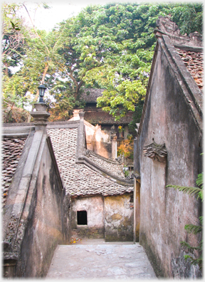 Passageway and steps between buildings.