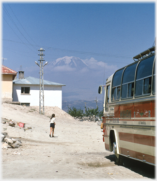 Bus and Mount Ararat.
